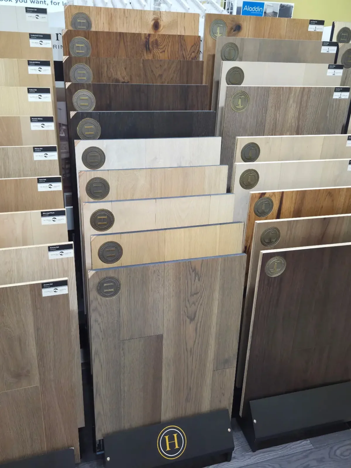 engineered-wood-flooring-sample-display