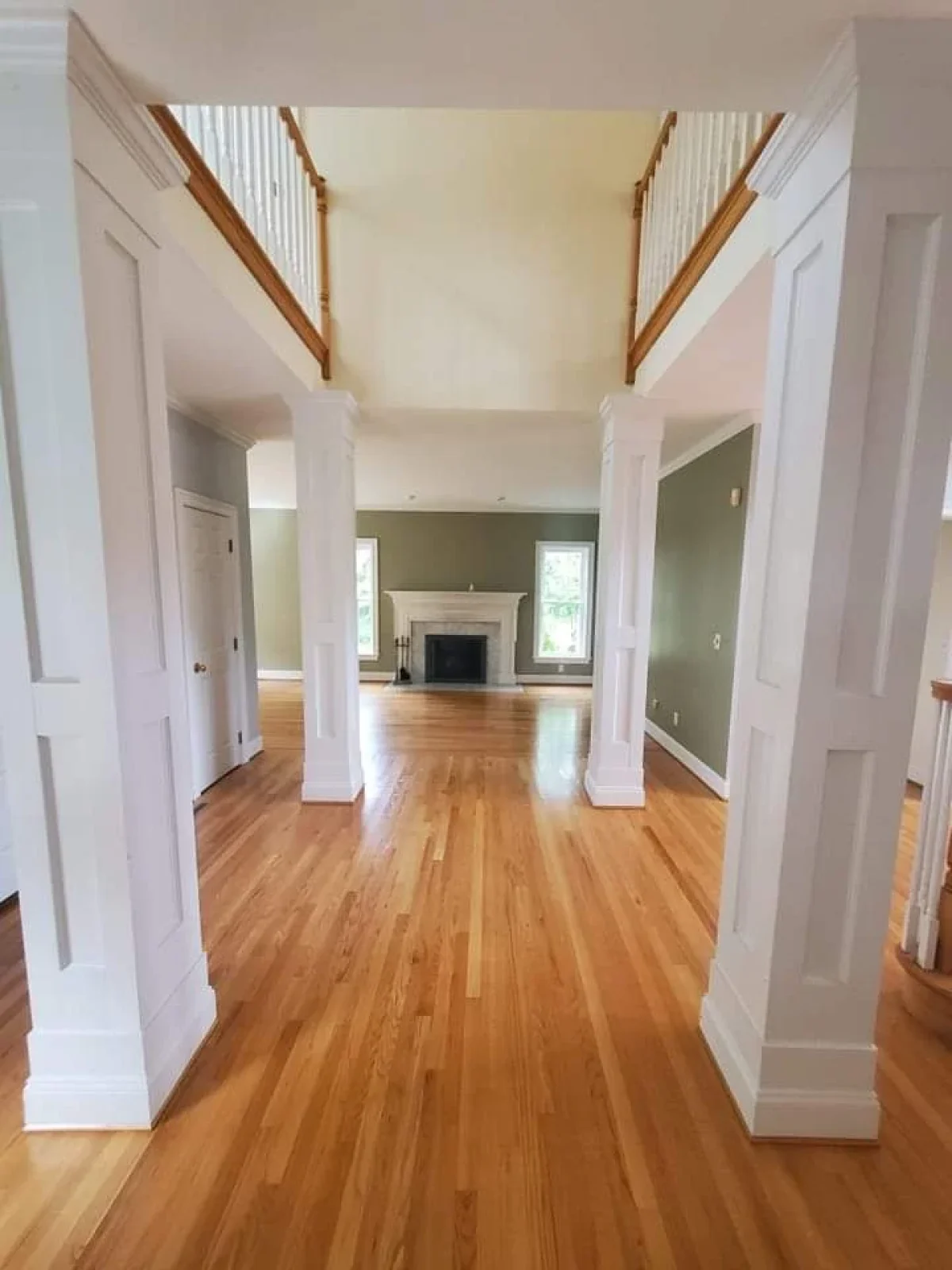 hardwood-floor-refinishing-project-1