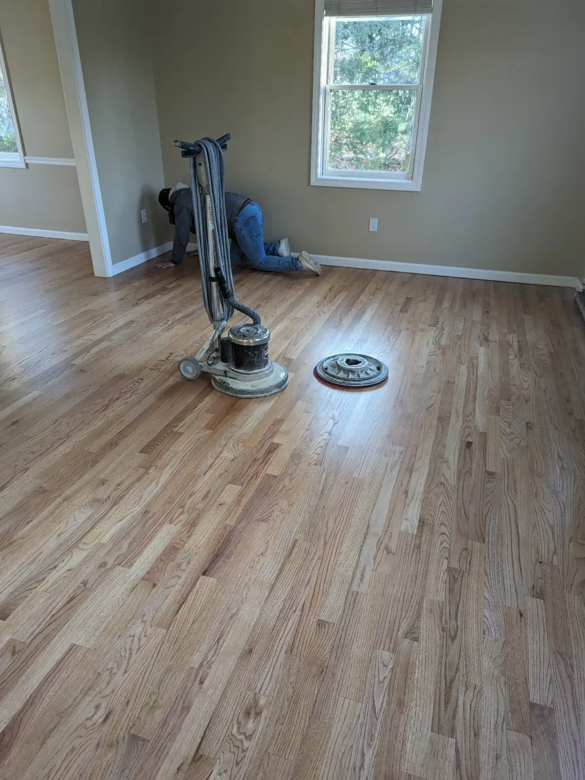 hardwood-floor-refinishing-project-14