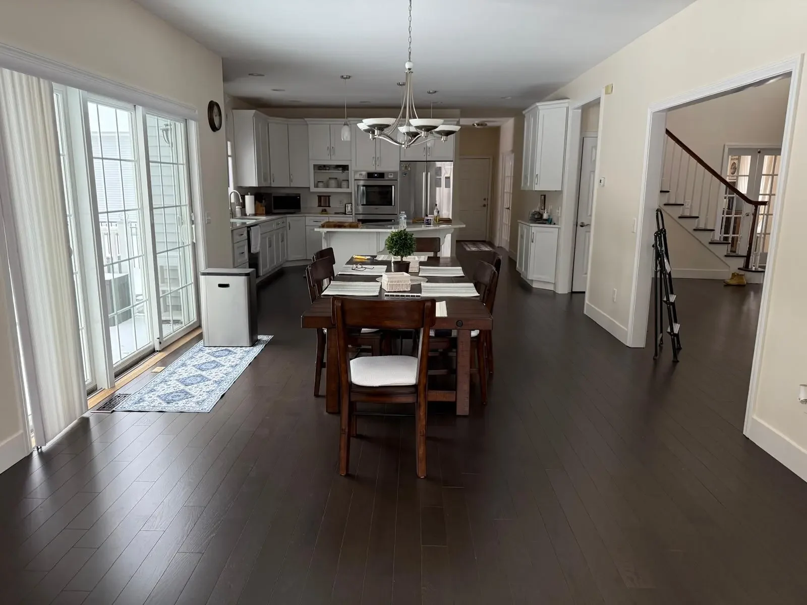 hardwood-flooring-installation-06