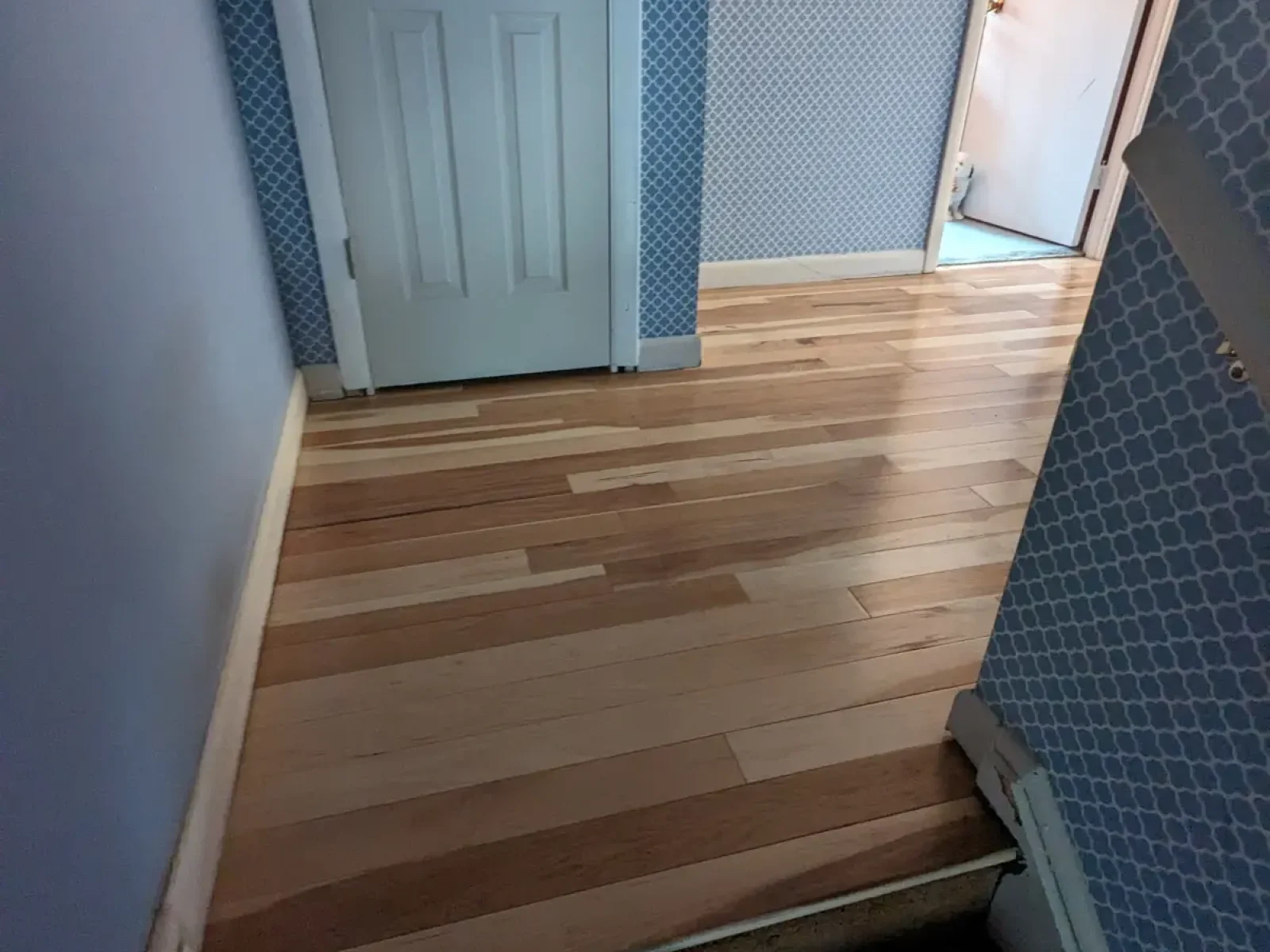hardwood-flooring-installation-17