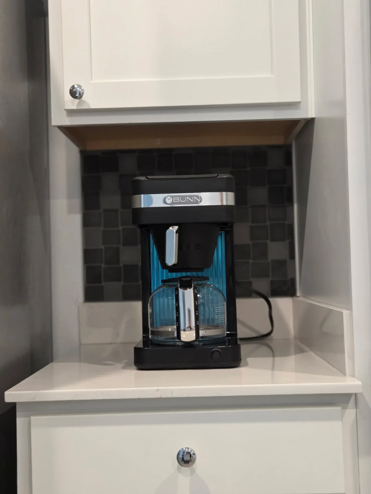 kitchen-coffee-station-bunn-coffee-maker