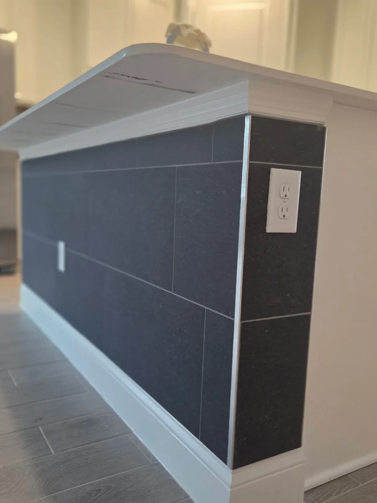 kitchen-tile-flooring-installation