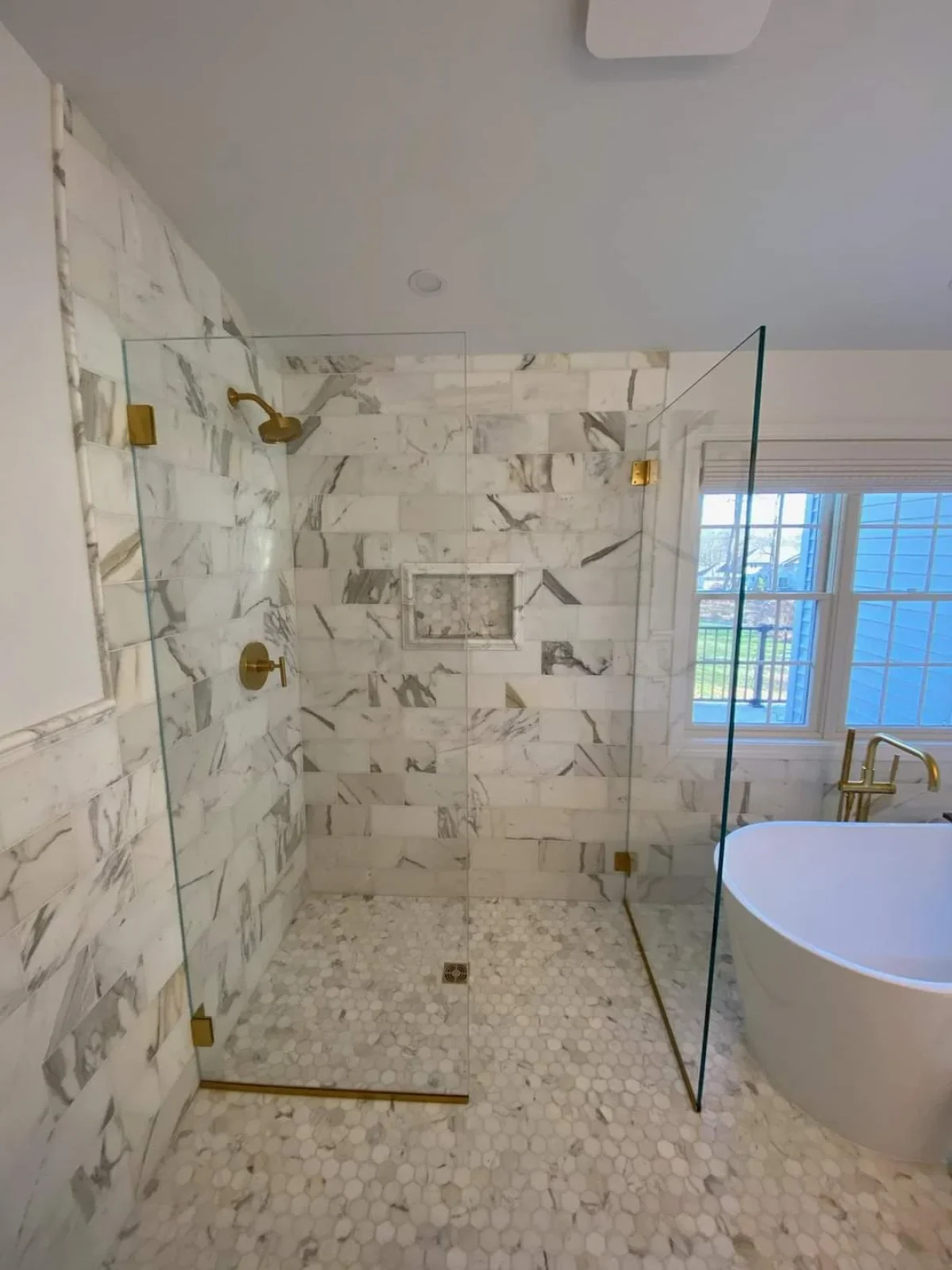 marble-bathroom-shower-glass-enclosure