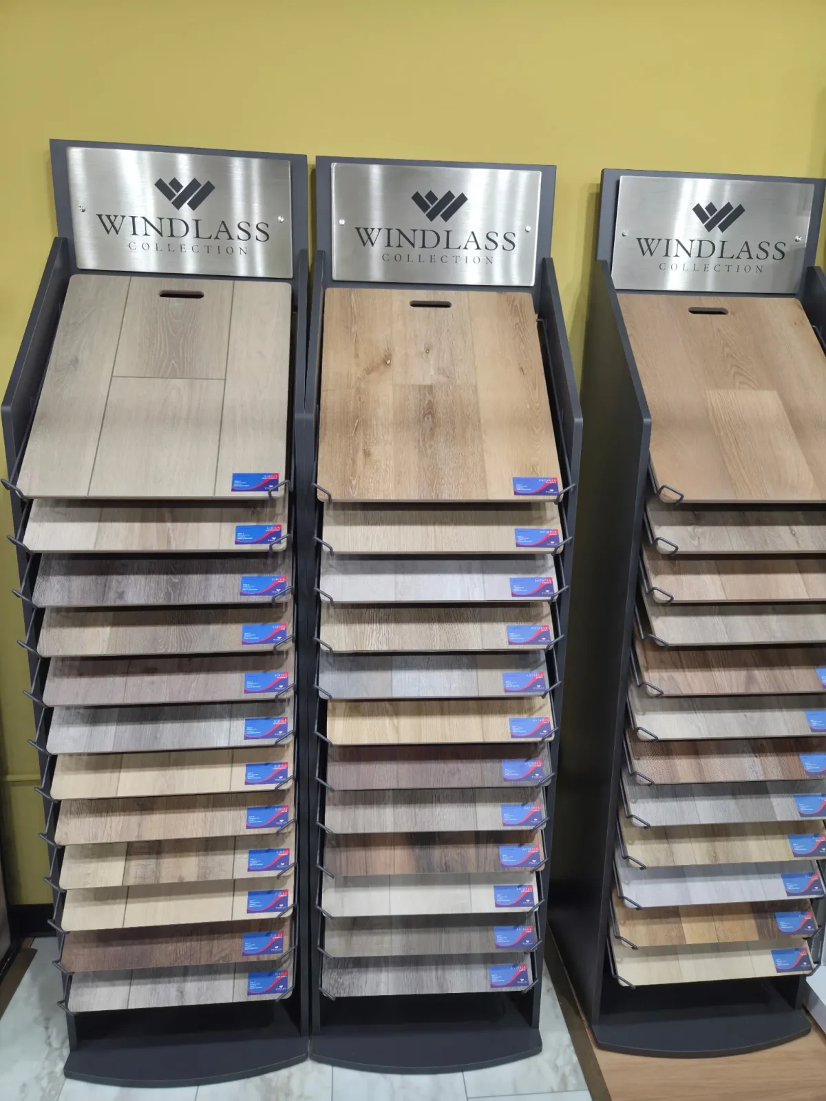 windlass-flooring-sample-display